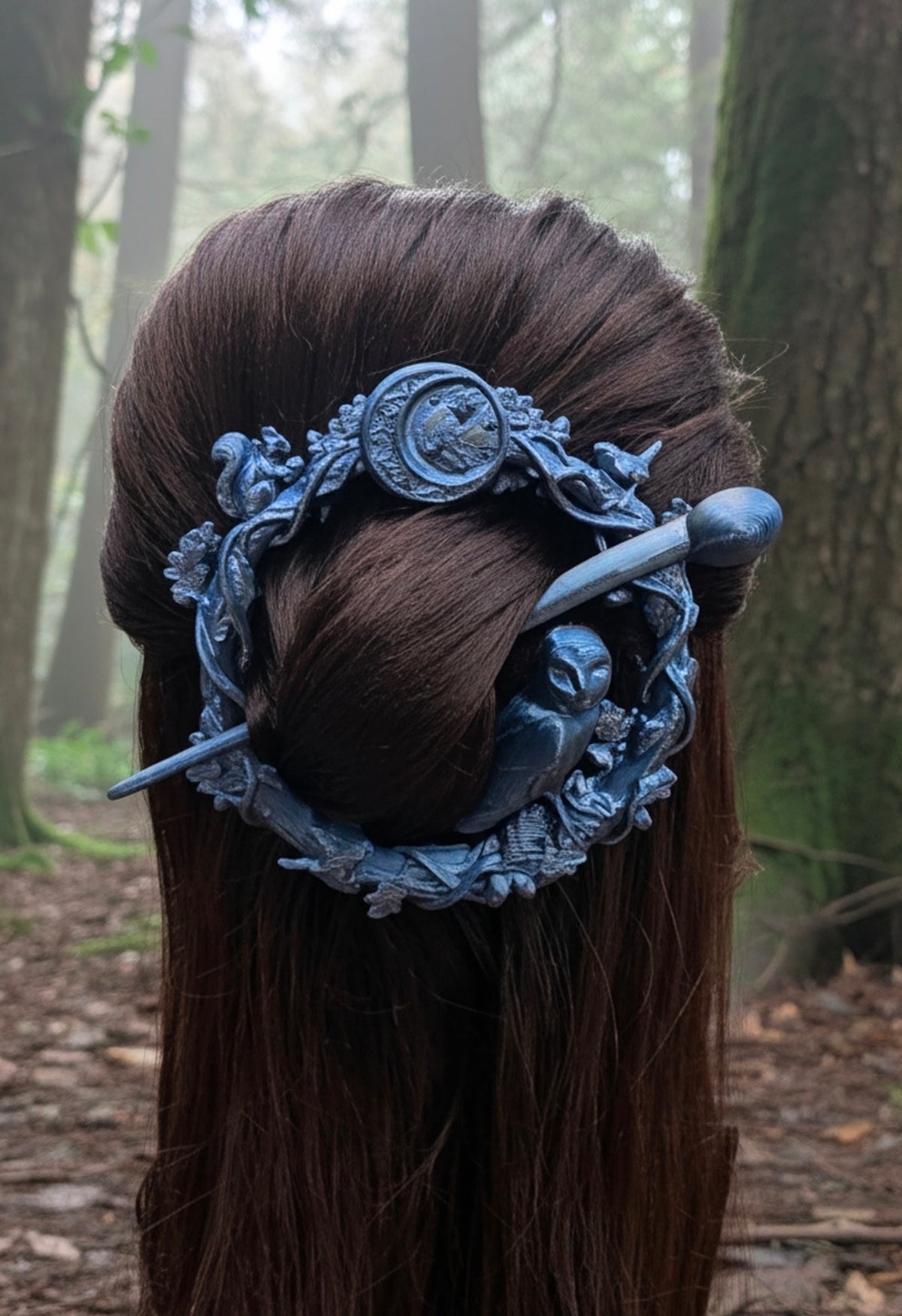 Hair brooch - forest theme featuring an owl and a squirrel - 3d printed