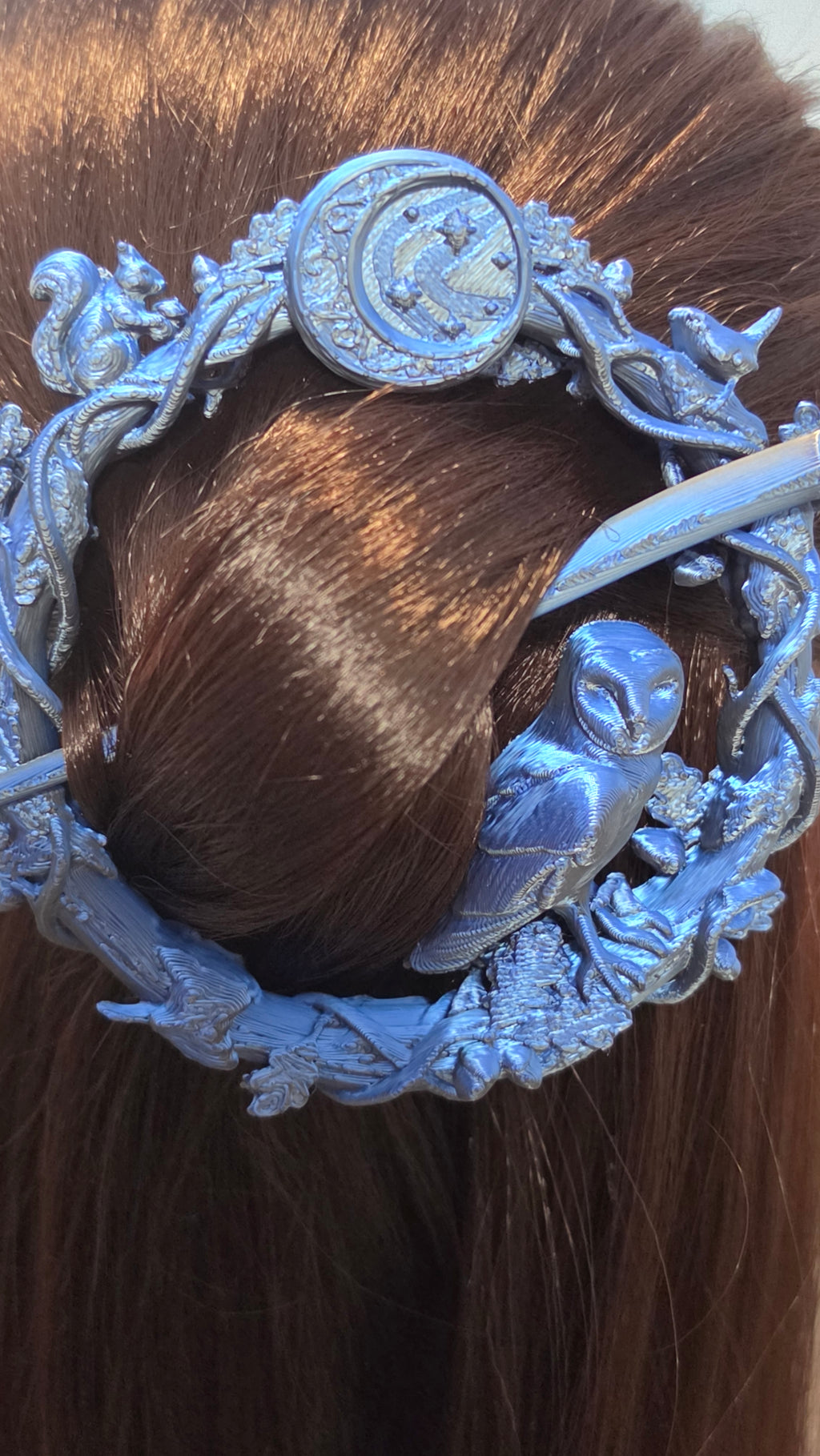 Hair brooch - forest theme featuring an owl and a squirrel - 3d printed